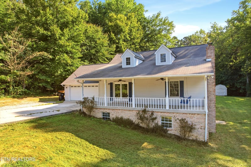 923 Marlow Cir, Clinton, TN 37716
