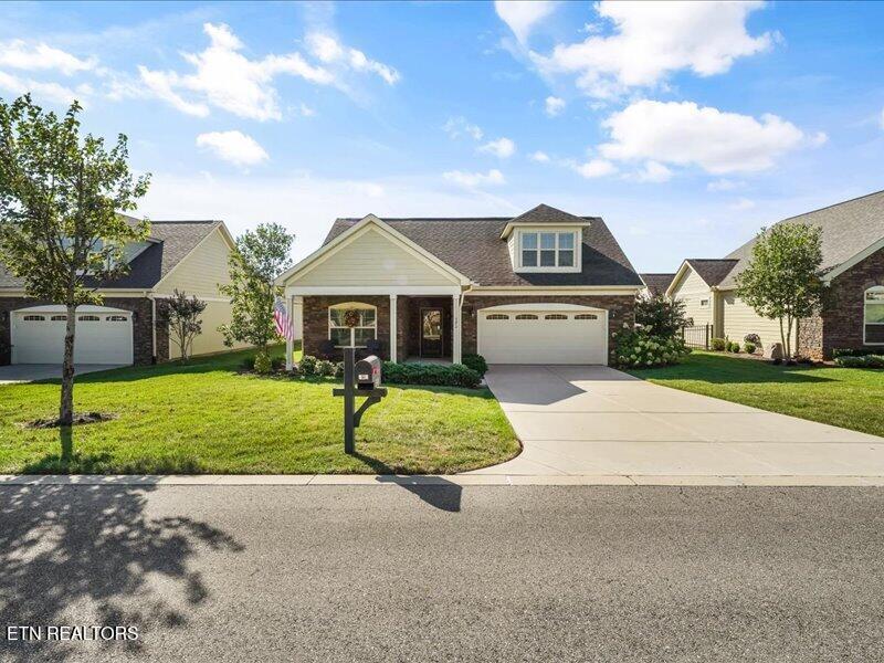 923 Pryse Farm Blvd, Knoxville, TN 37934