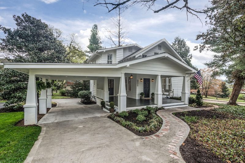 924 Southgate Rd, Knoxville, TN 37919