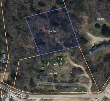 925 Anderson Hollow Rd, Huntsville, TN 37756