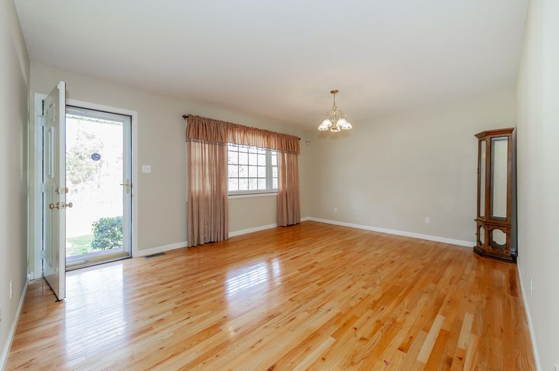 925 Patton Ferry Rd, Kingston, TN 37763