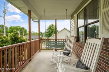 925 Tree Trunk Rd, Knoxville, TN 37934