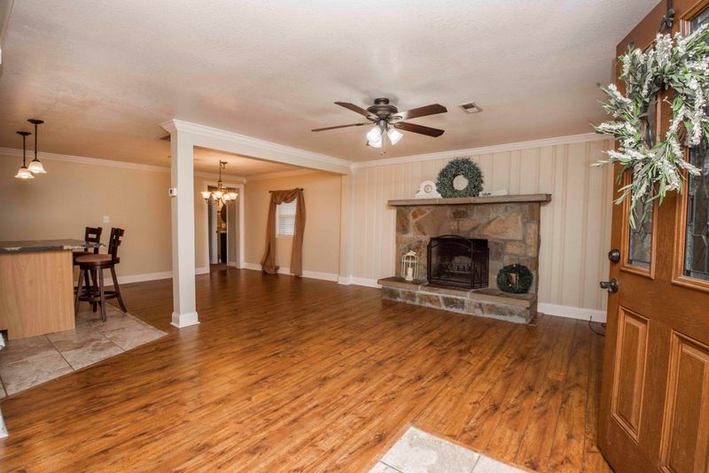 926 Summer St, Loudon, TN 37774