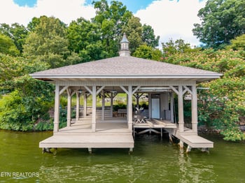 927 Windridge Rd, Friendsville, TN 37737