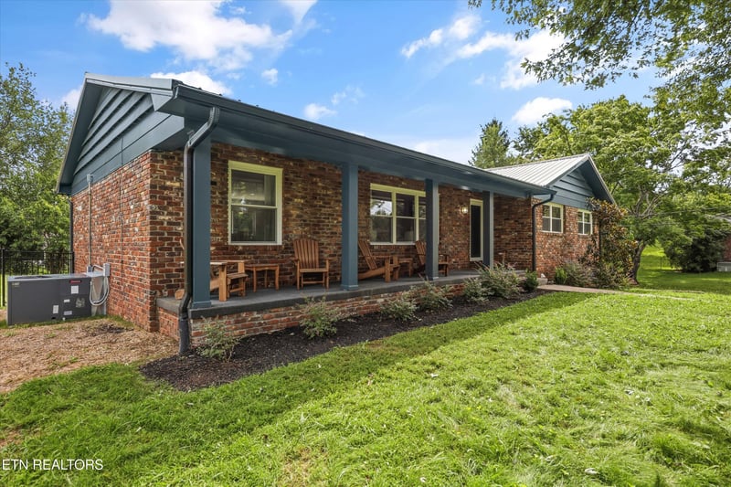 928 Dartford Rd, Knoxville, TN 37919