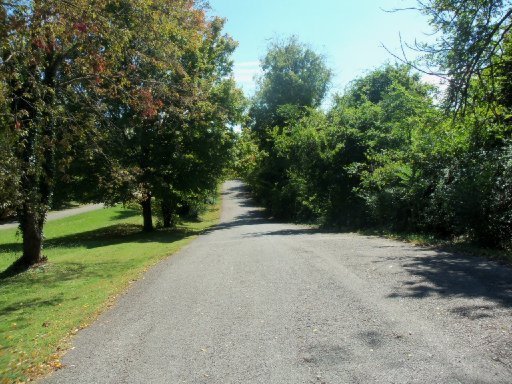 928 Naomi Dr, Maryville, TN 37804