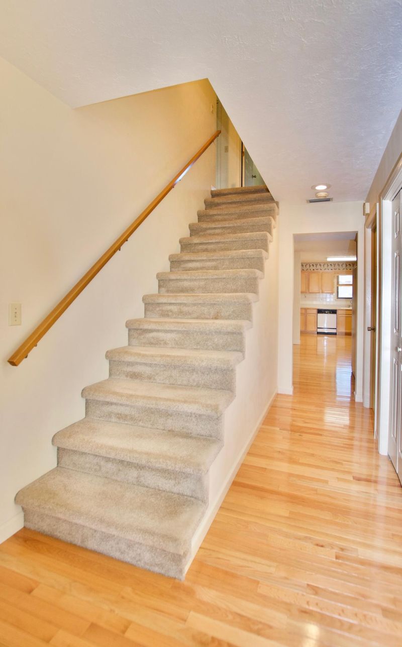 928 Vera Dr, Alcoa, TN 37701