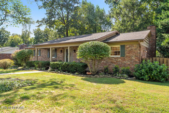 929 Corning Rd, Knoxville, TN 37923