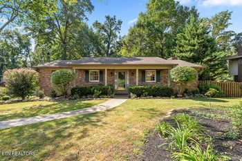 929 Corning Rd, Knoxville, TN 37923