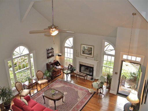929 Highland Point Dr, Knoxville, TN 37919