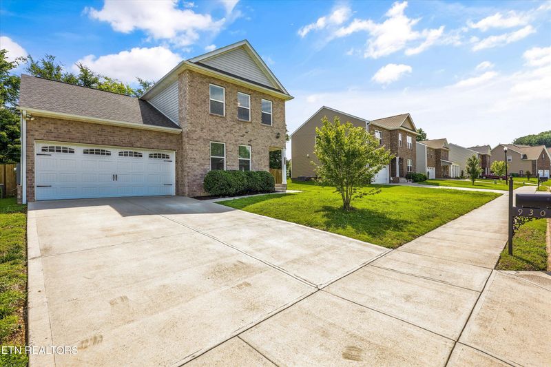 930 Spring Creek St, Maryville, TN 37801