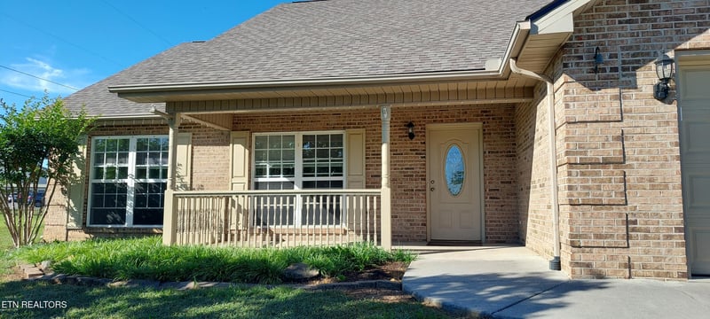 931 Mercer Dr, Maryville, TN 37801