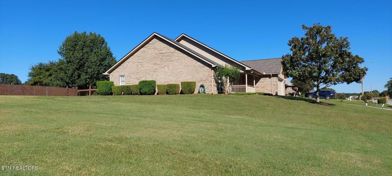 931 Mercer Dr, Maryville, TN 37801