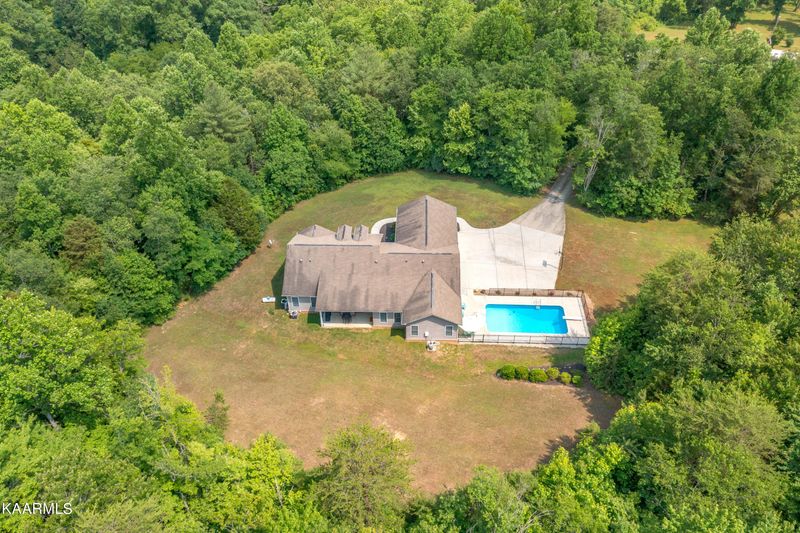 931 Poplar Springs Rd, Kingston, TN 37763