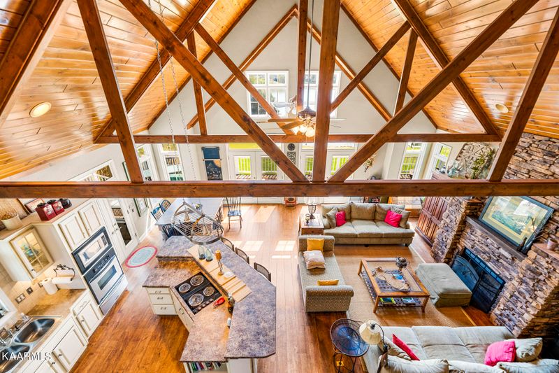 931 Rocky Top Rd, Sevierville, TN 37876