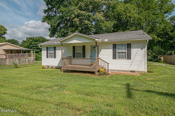 931 SW Valley Dr, Knoxville, TN 37920