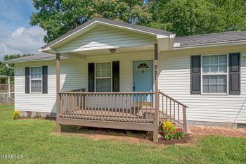 931 SW Valley Dr, Knoxville, TN 37920