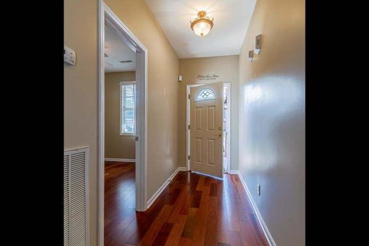 931 Webster Groves Ln, Knoxville, TN 37909