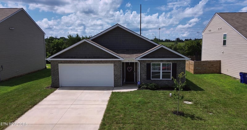 932 Blue Jay Way, Morristown, TN 37813