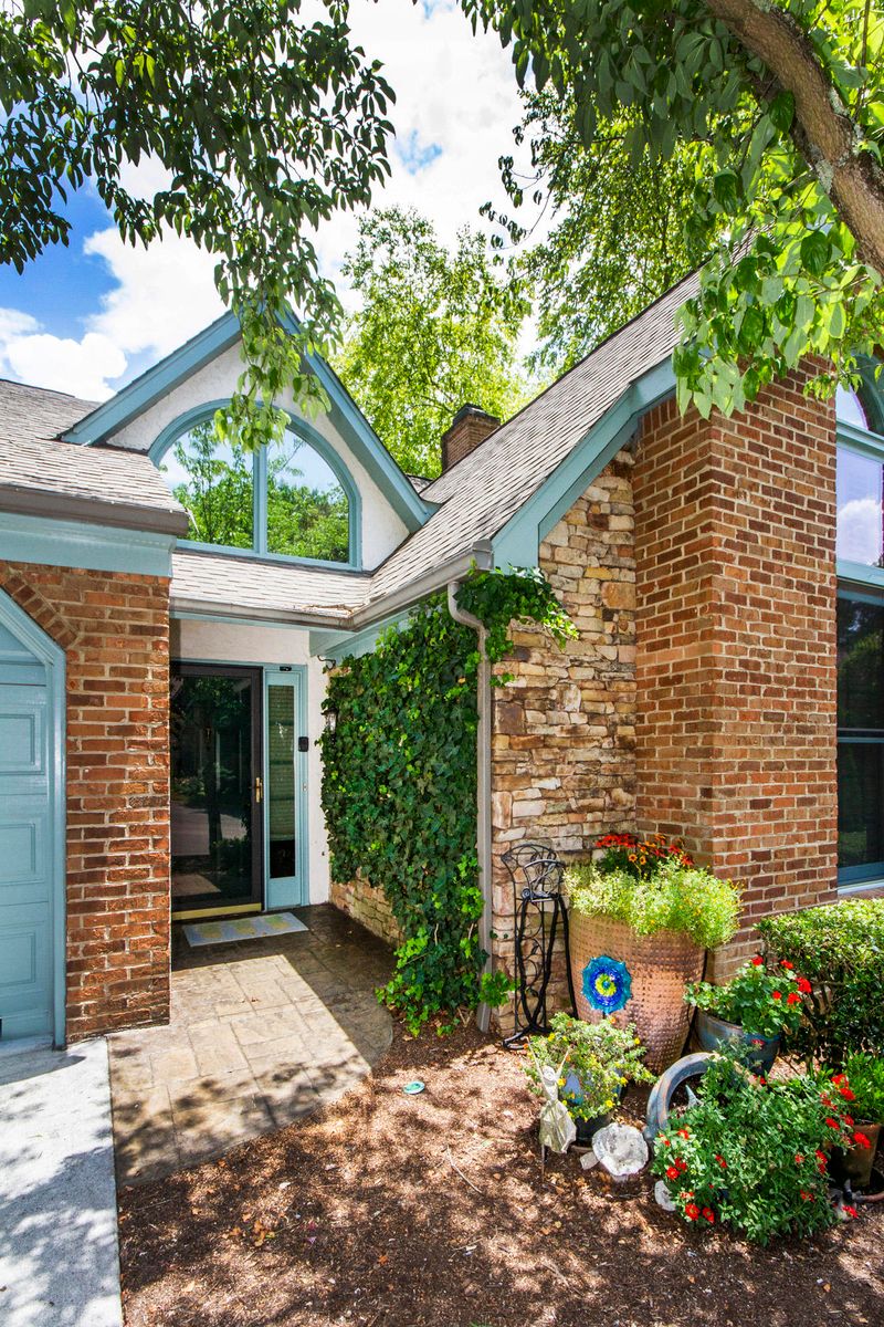 932 Ethans Glen Dr, Knoxville, TN 37923
