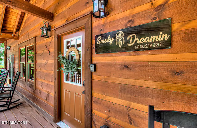 933 Street Of Dreams Way, Gatlinburg, TN 37738