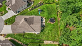 9335 Paradise Valley Ln, Knoxville, TN 37922