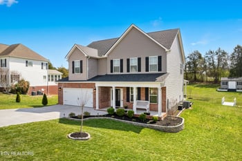 9336 Gabrielle Rd, Strawberry Plains, TN 37871