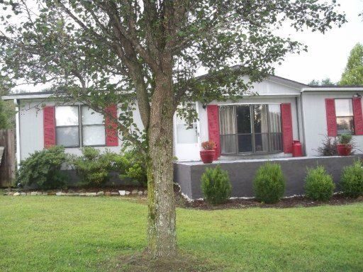 934 E Hendron Chapel Rd, Knoxville, TN 37920