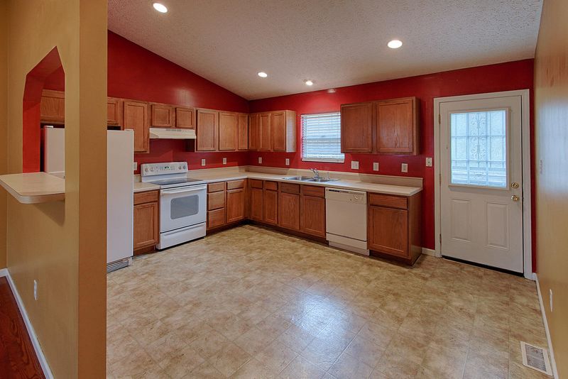 934 E Moody Ave, Knoxville, TN 37920