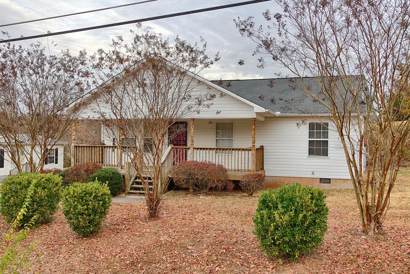 934 E Moody Ave, Knoxville, TN 37920