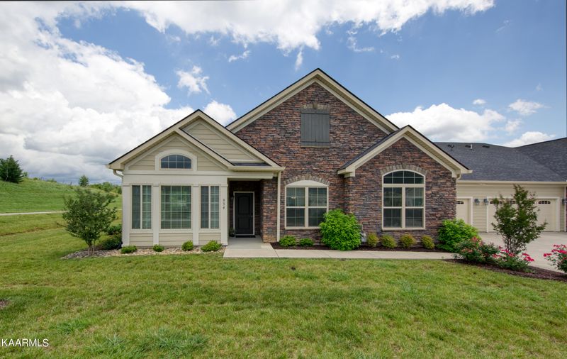 934 Pryse Farm Blvd, Knoxville, TN 37934