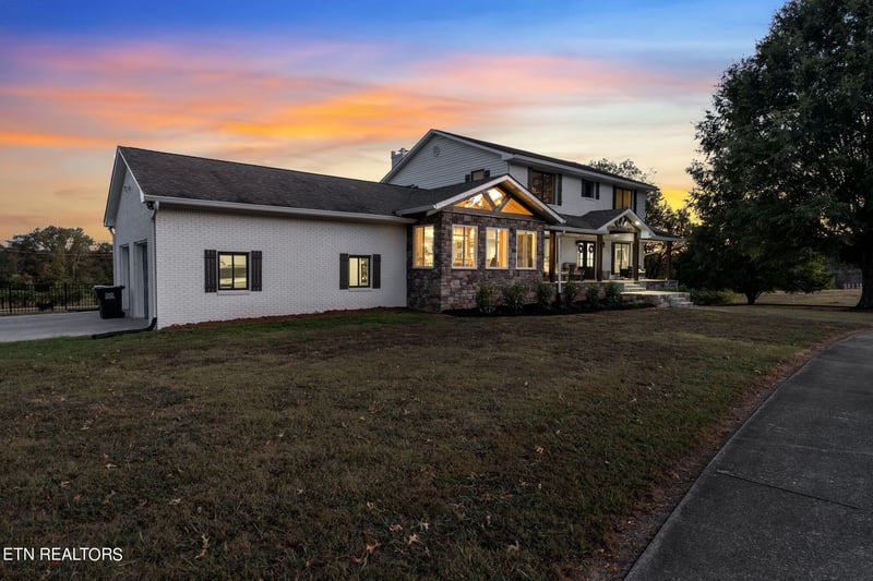 934 Scarlett Oaks Rd, Maryville, TN 37801