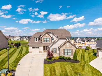 934 Sweatleaf Ln, Knoxville, TN 37934