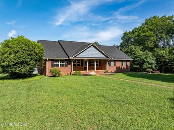 935 County Road 229, Niota, TN 37826