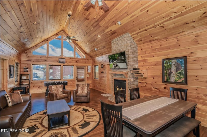 935 Mcmakin Way, Pigeon Forge, TN 37863