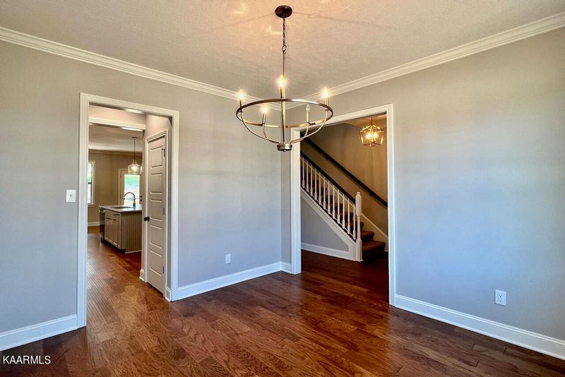 9352 Gabrielle Rd, Strawberry Plains, TN 37871