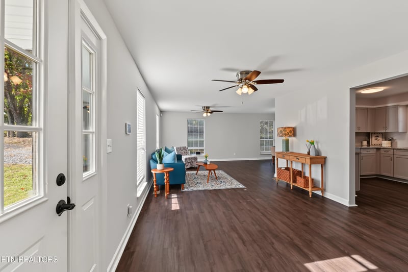 936 Coker Rd, Maryville, TN 37801