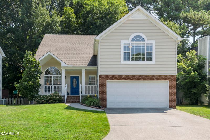 936 Station View Rd, Knoxville, TN 37919