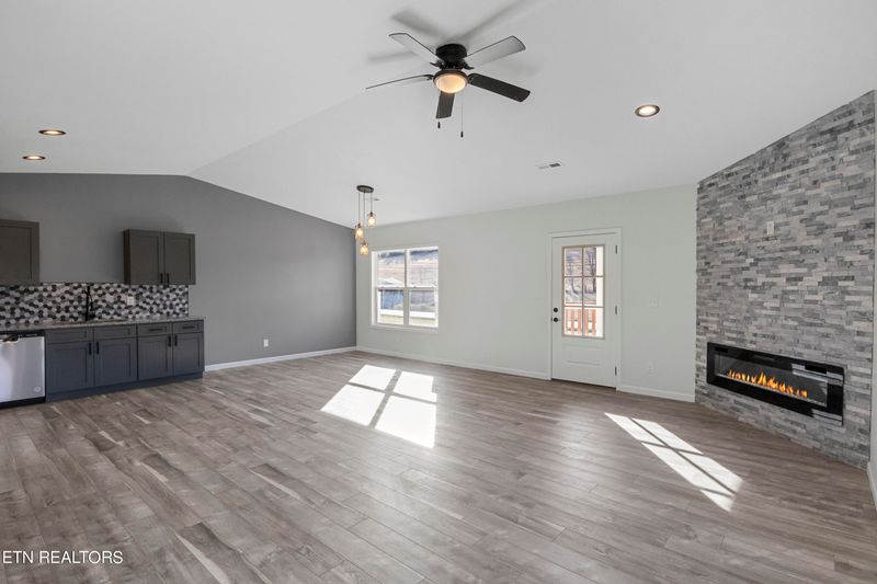 938-940 Kyker Ferry Rd, Kodak, TN 37764