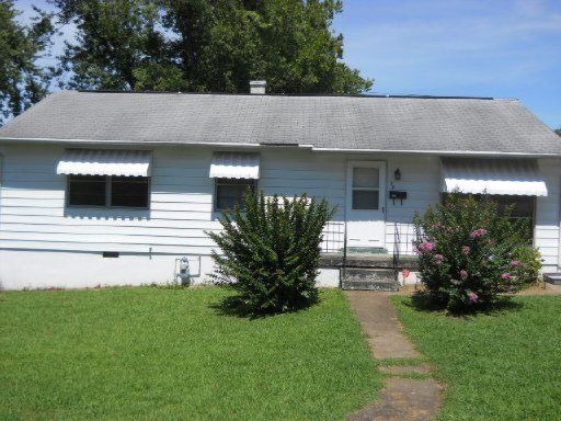 94 Arkansas Ave, Oak Ridge, TN 37830