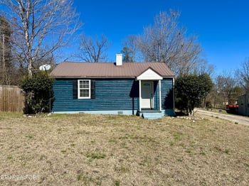 94 Hilltop Ln, Norris, TN 37828