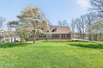 94 Quail Ridge Dr, Crossville, TN 38555