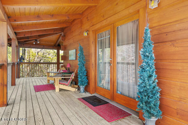 940 Buck Way, Sevierville, TN 37876