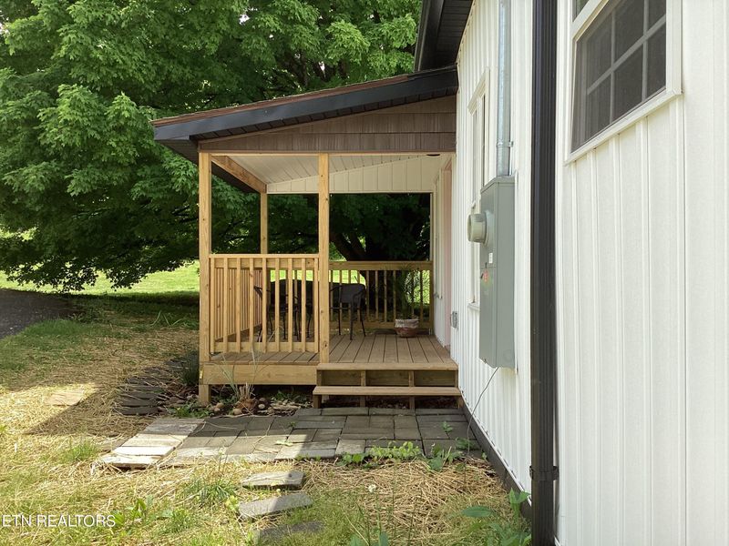 9404 Alco Loop, Mascot, TN 37806
