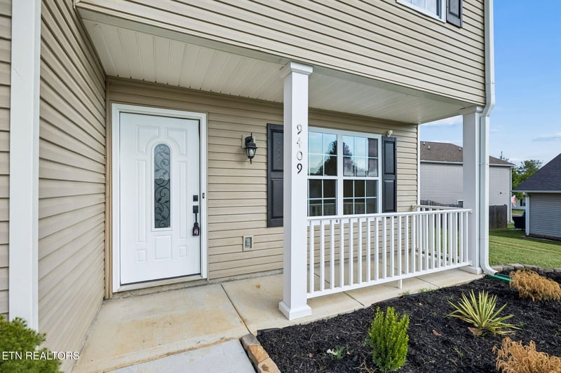 9409 Calla Lilly Ln, Mascot, TN 37806