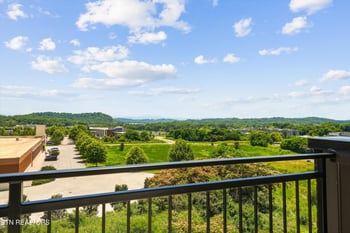 9418 Horizon Dr, Knoxville, TN 37922