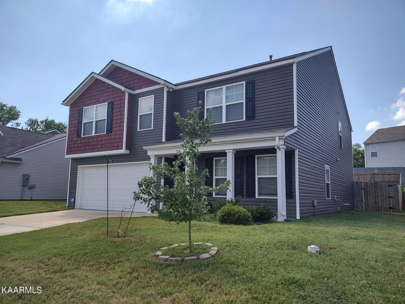 9419 Cornflower Ln, Mascot, TN 37806