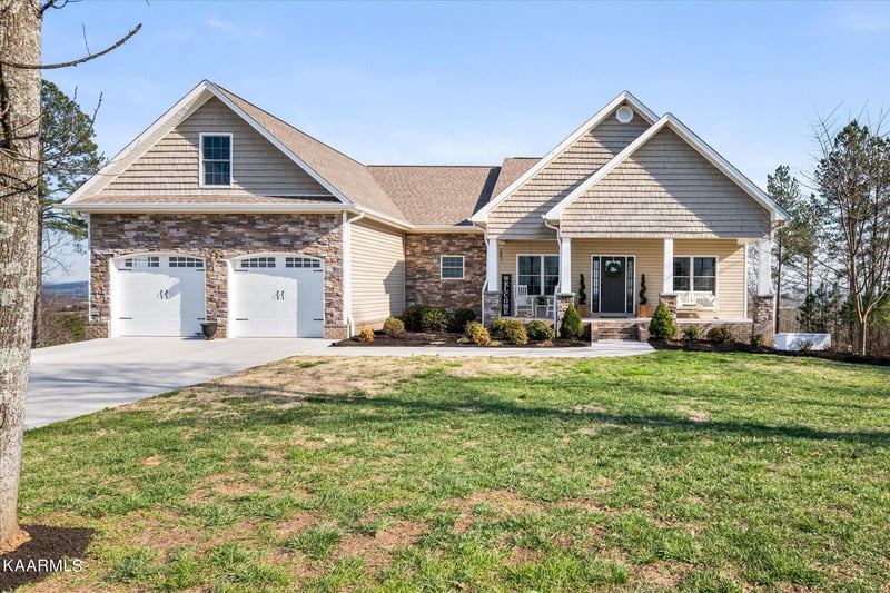942 County Road 3051, Athens, TN 37303