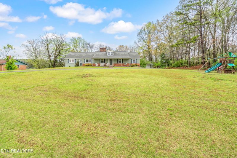 942 Patton Ferry Rd, Kingston, TN 37763