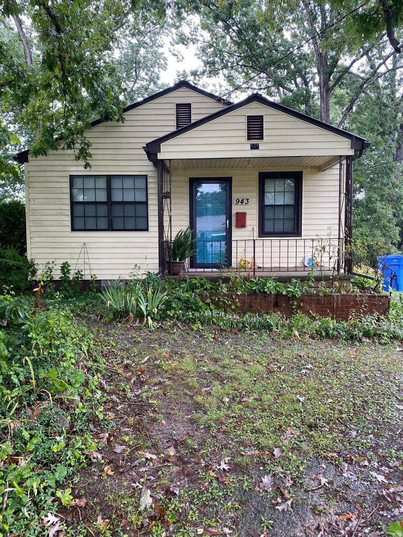 943 Cherry St, Alcoa, TN 37701